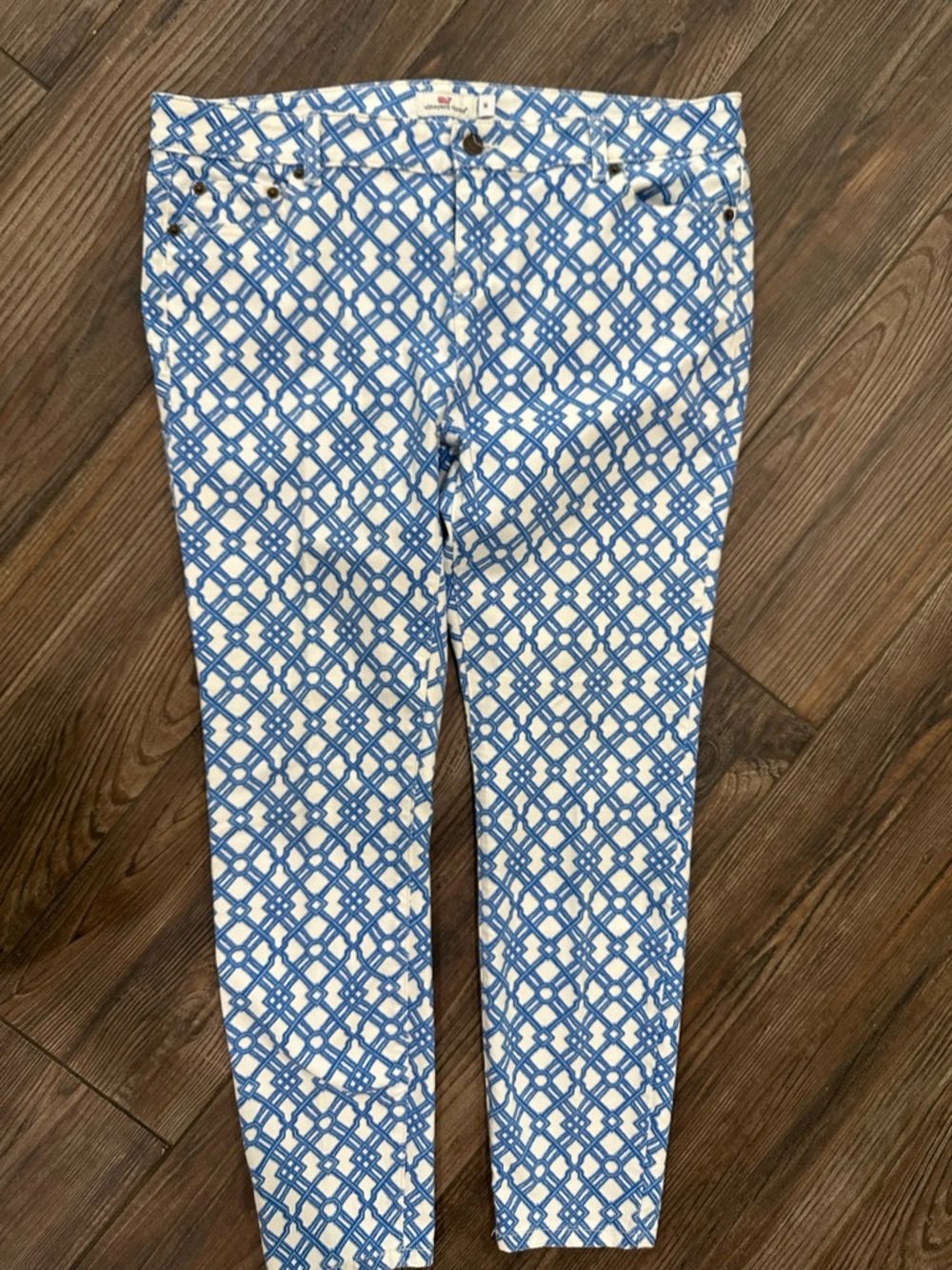 Vineyard Vines Blue & White Lattice Ankle Jeans - Picture 7 of 10